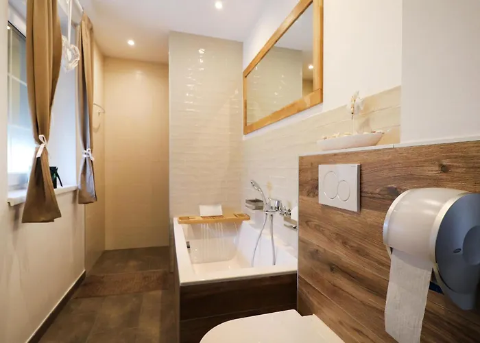 Beautiful In Nyaraló *